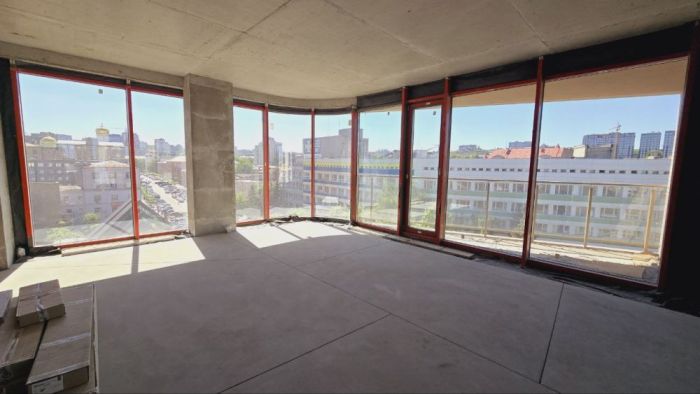 Продам 4к квартиру 107 м² ЖК Mozart Центр міста, вул. Короленка, 2