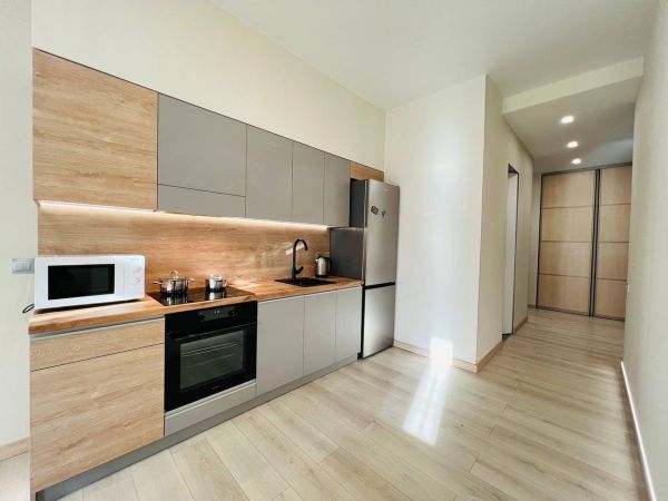 Здам 2 комнатную квартиру 60 м² ЖК Фестивальний Центр Січеславська Набережна вул. 49