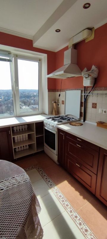 Продам 2к квартиру 48 м² ж/м Парус вул. Моніторна 7