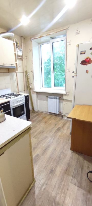 срочно Продам 1к квартру 29.5 м² по пр. І.Мазепи