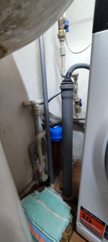 Продам будинок-дачу в чудовому місті 2 поверхи, опалення, вода в будінку 7 соток