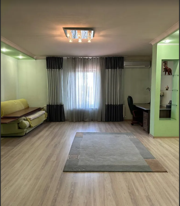 Продам дом в Днепре по ул. Кривоноса Индустриальный район