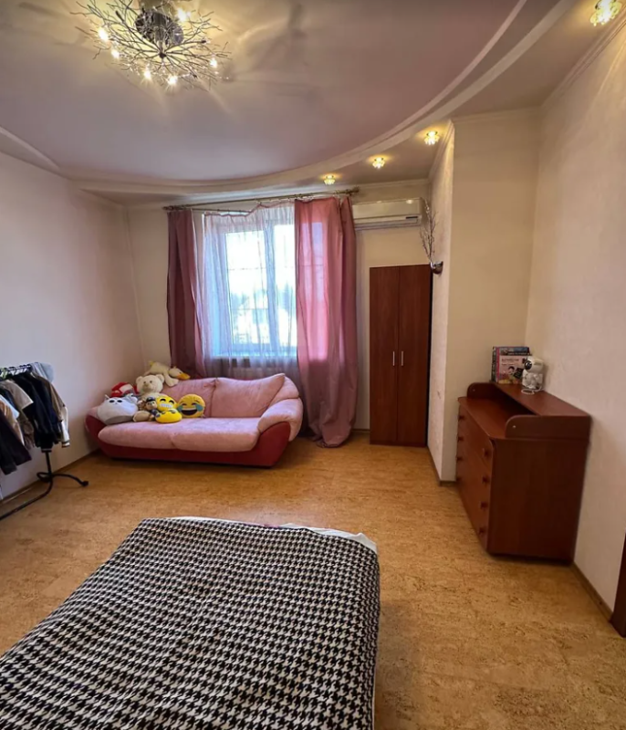 Продам дом в Днепре по ул. Кривоноса Индустриальный район