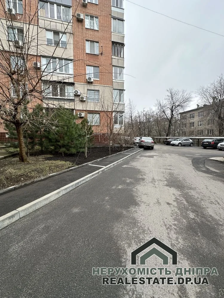 Продам 2х кімнатну квартиру 61 м² в центрі міста біля парку Шевченка, ул Ивана Акинфеева 11 (Фучика) · 1