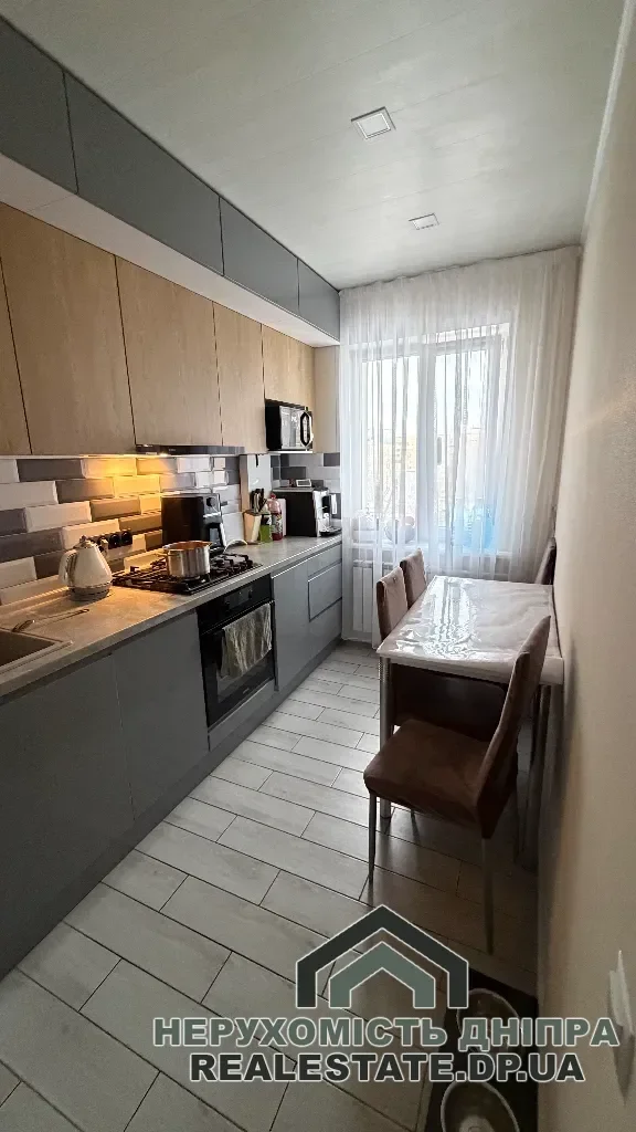 Продам 3к квартиру 66.7 м² з ремонтом Парус вул. Моніторна 2 · 3