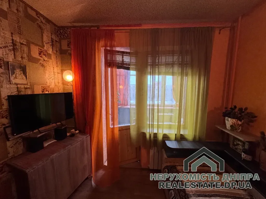 Продам 3к квартиру 47 м² Червоний Камінь, вул. Коробова 16 · 1
