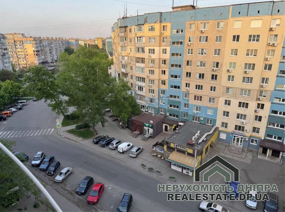 Продам 2к квартиру на Парусе вул. Моніторна 10 · 1