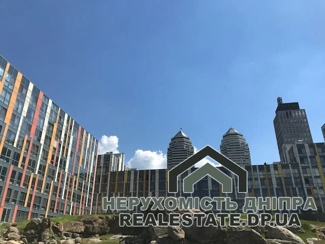 Продам 3к квартиру 104 м² ЖК Фестивальний