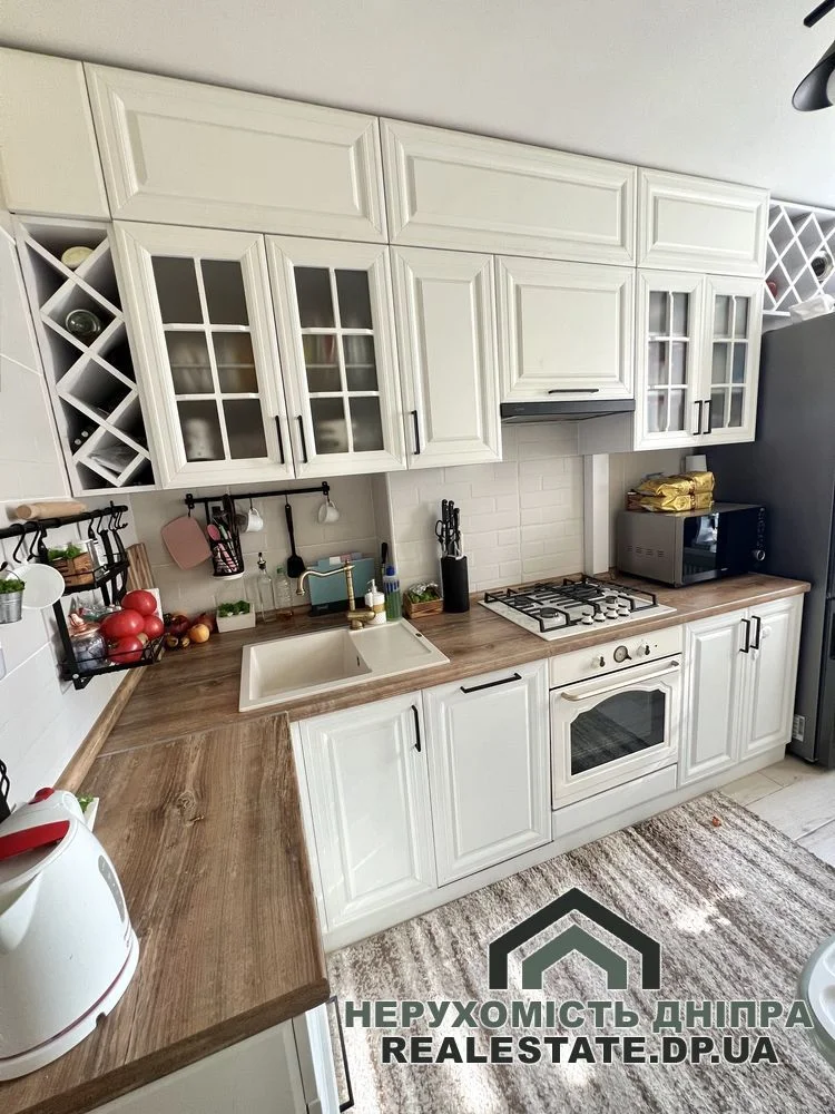 Продам 2к квартиру на ж/м Комунар (Покровський) 48 м² Велика Діївська вул. 46 · 1