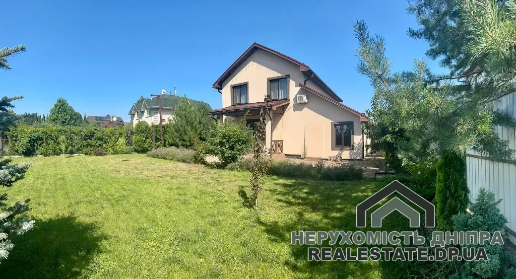 Продається будинок у районі Золоті Ключі, вул. Харківська, 175 м² · 4