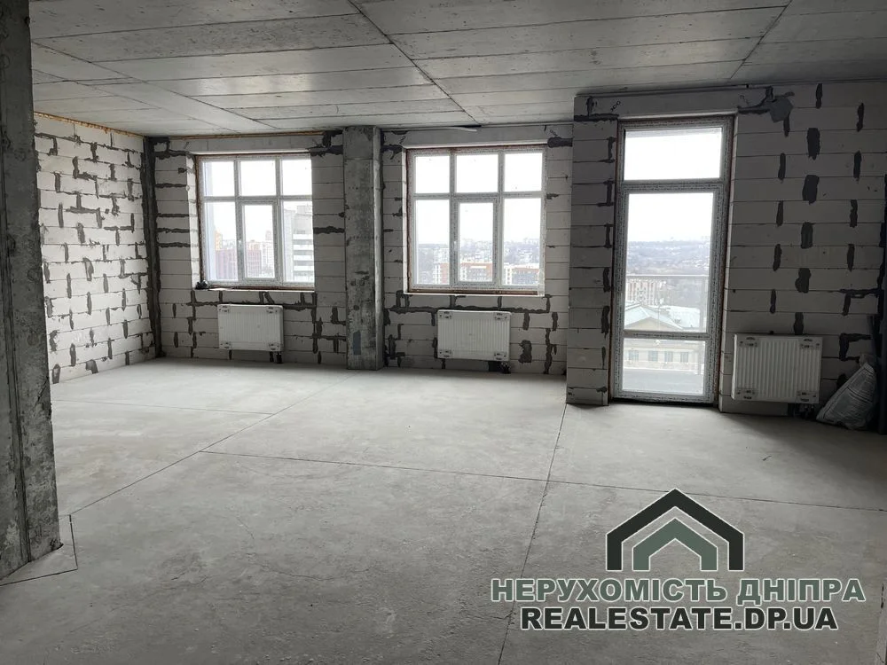 Продам 3 кімнатну квартиру 70 м в центрі міста ЖК IQ House