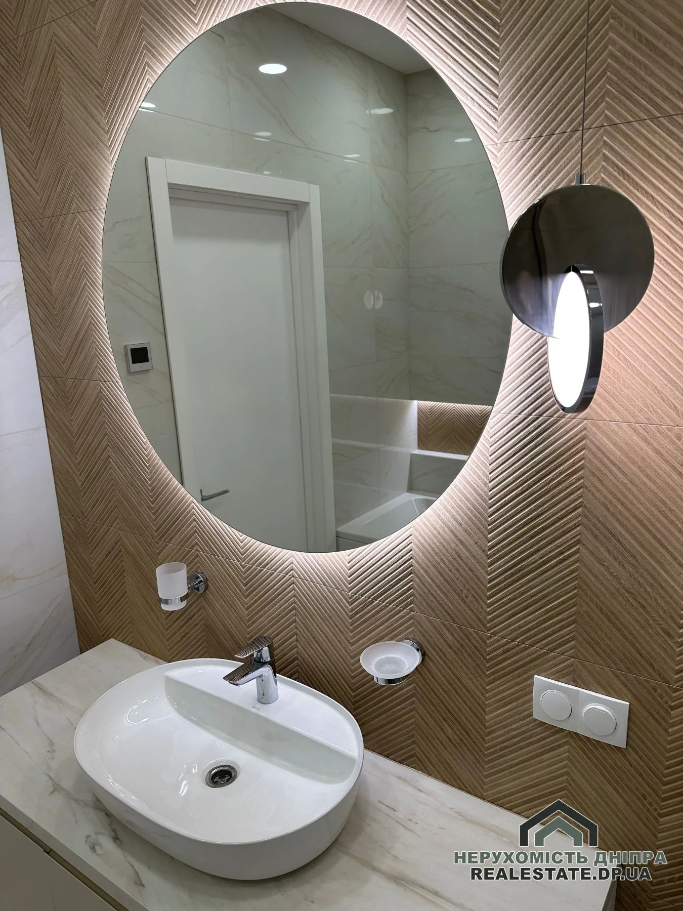 Продам квартиру ЖК Фестівальний 100 м² Соборний район · 3