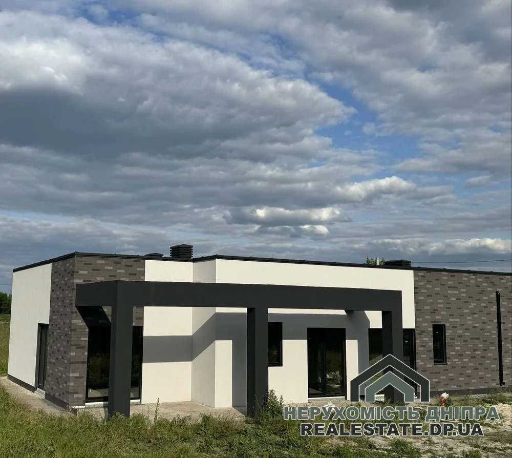 Продам будинок в стилі Loft в Новоолександрівці · 4