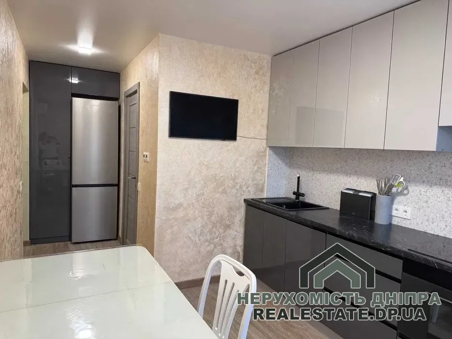 Продам 2к квартиру 52.5 м² вул. Юрія Кондратюка 12, ж/м Покровський