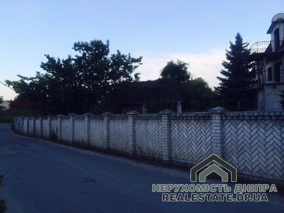 Продам міні отель 3 поверхи 1000 м²  25 соток в садовом товариществе на березі р. Оріль в Обухівці · 3