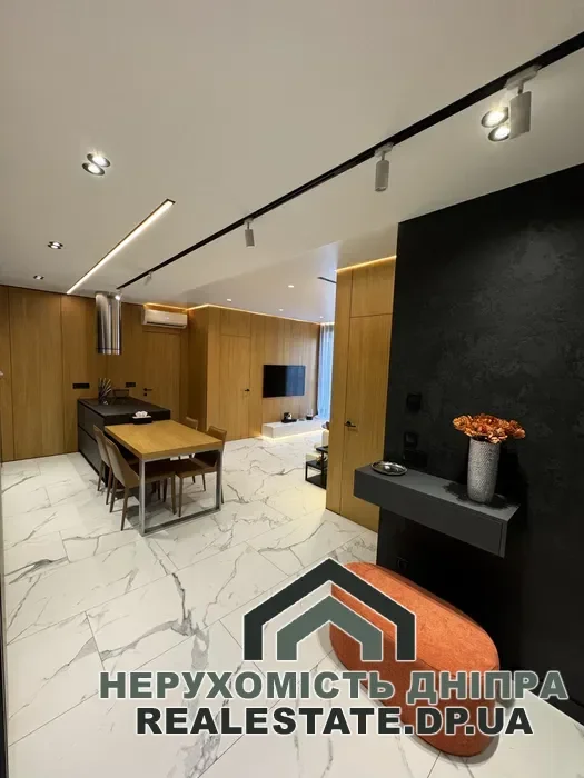 Продам 3к квартиру 61.1 м² ЖК П'ятий континент Перемога-5 вул. Набережна Перемоги 112 д