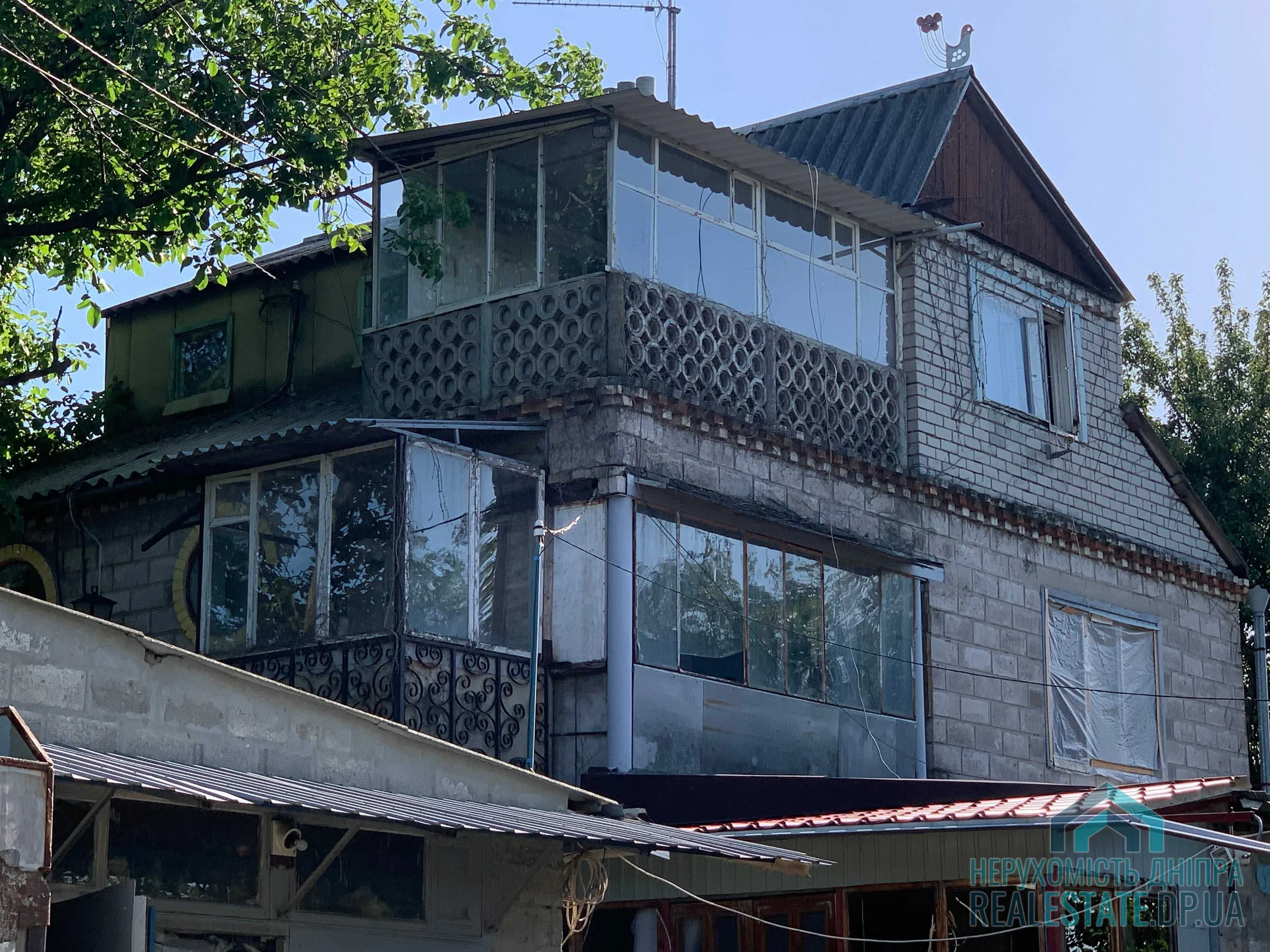 Будинок у Дніпрі, Новокодацький (Ленінський) район, Парус