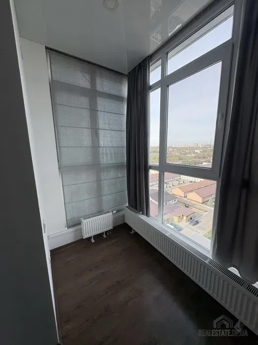 Продам 2‑кімнатну квартиру, 72 м², ЖК «Щасливий», Дніпро · 3