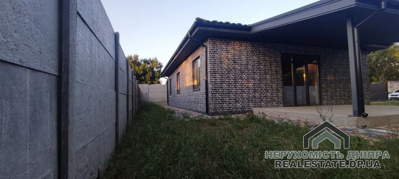 Продам 1 поверховий будинок 127 м з верандою і ділянкою на 5 соток