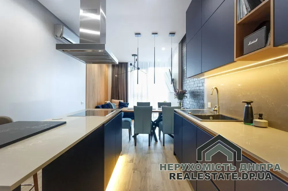Продам 3-х кімнатну квартиру 94.8 м  ЖК Панорама · 2