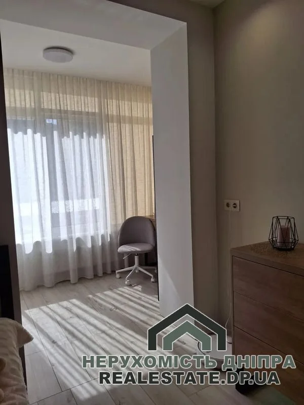 Продам квартиру ЖК Алые Паруса с ремонтом, 3 комнаты, 83 м² Парус   ул. Гидропарковая 13 · 4