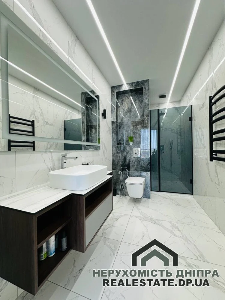 Продам 3к квартиру 111 м² ЖК Рибінський Comfort Підстанція пр. Науки 112 · 3