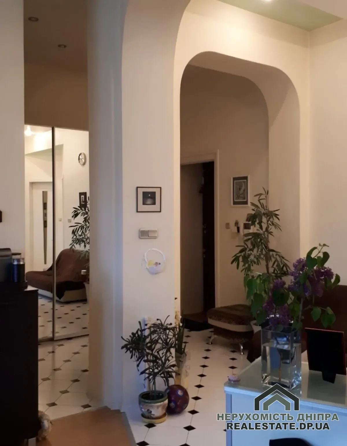 Продам 3к квартиру 86 м² пр. Дмитра Яворницького 99