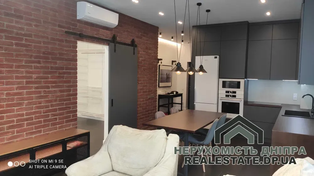 Продам 2х кімнатну квартиру 70 м² ЖК Панорама, Нагірній ринок, парк Шевченко вул. Сімферопольська · 3