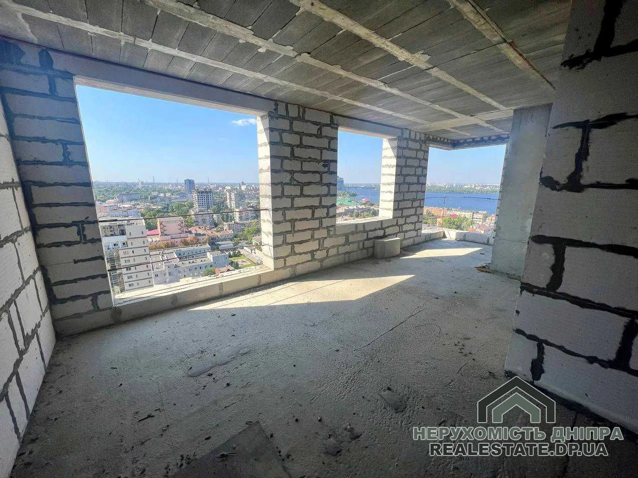 Продам 1кімнатну квартиру 35.69 м2 ЖК Миронова в центрі міста