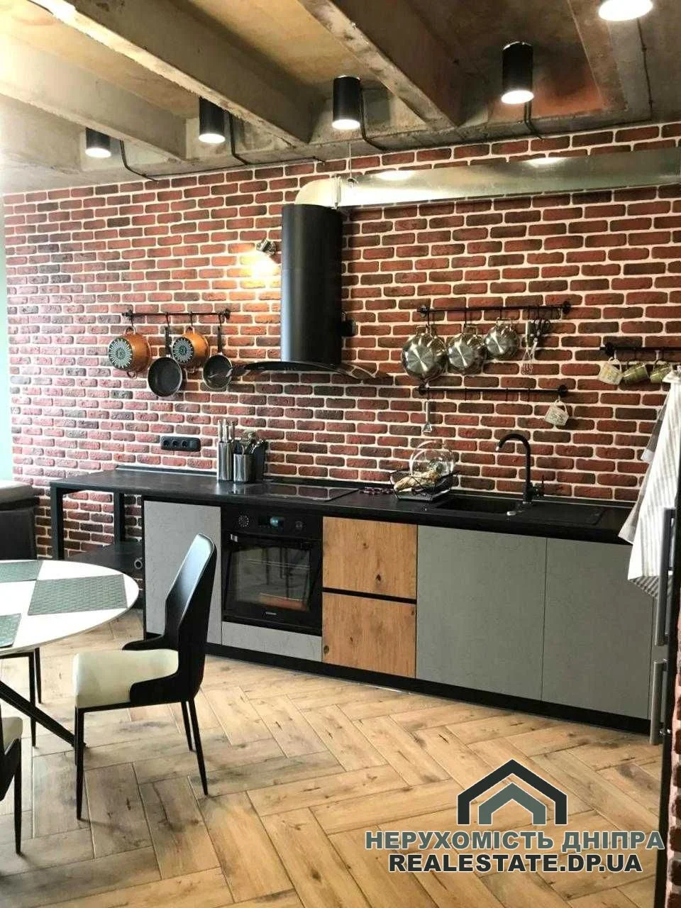 Продам 2к квартиру 66 м² с ремонтом ЖК Delmar Центр Європейська вул, центр міста, парк Чкалова · 2