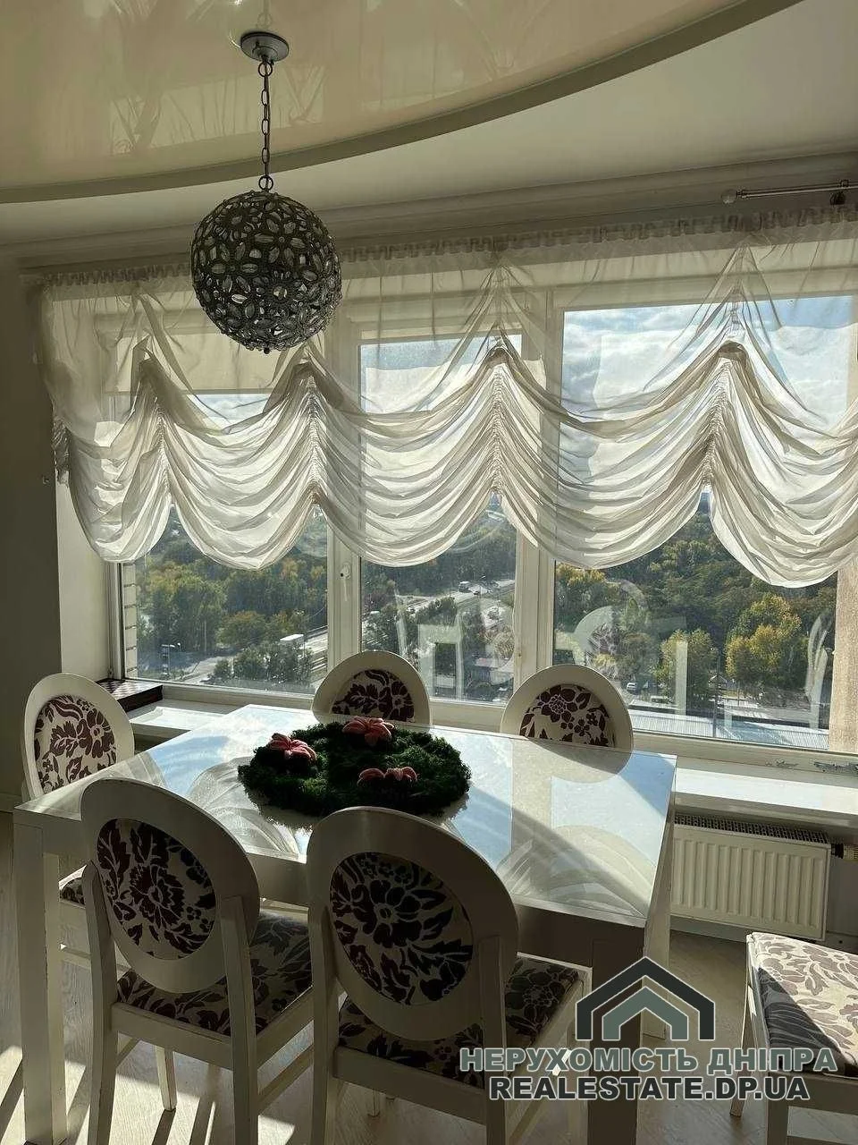 Продам 3к квартиру 74.50 м² с мебелью, техникой, ремонтом и с видом на реку на жм Фрунзенский · 1
