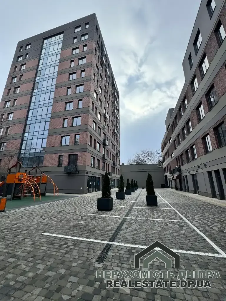 Продам 3к квартиру 88 м² ЖК Троїцький Центр Троїцька вул. 5