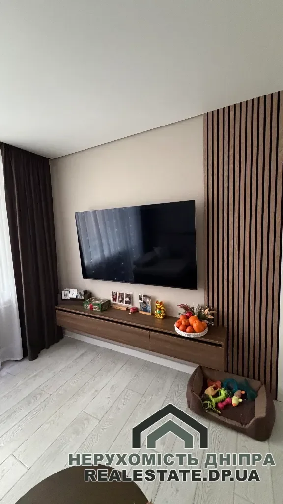 Продам 3к квартиру 66.7 м² з ремонтом Парус вул. Моніторна 2 · 1