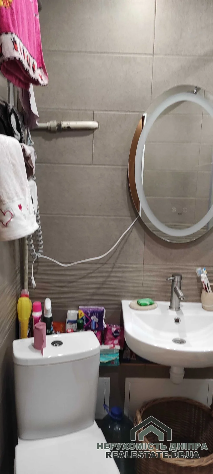 Продам 5к квартиру 110.1 м² з власним автономним газовим опаленням, ж/м Червоний Камінь 4 · 2