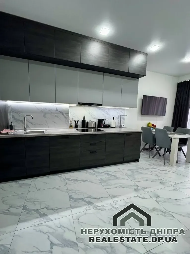 Продам 2к квартиру 56.3 м² з ремонтом ЖК Рибінський Comfort Підстанція Науки пр. 112