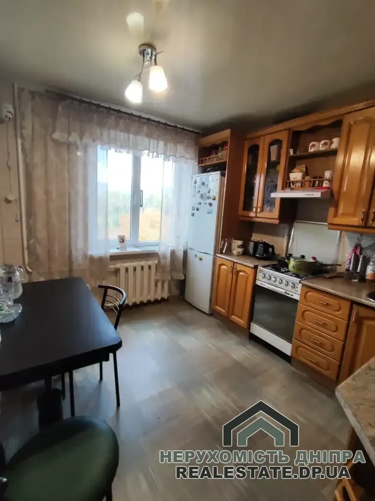 Продам 3к квартиру 66.7 м² з ремонтом ж/м Парус 1 · 1