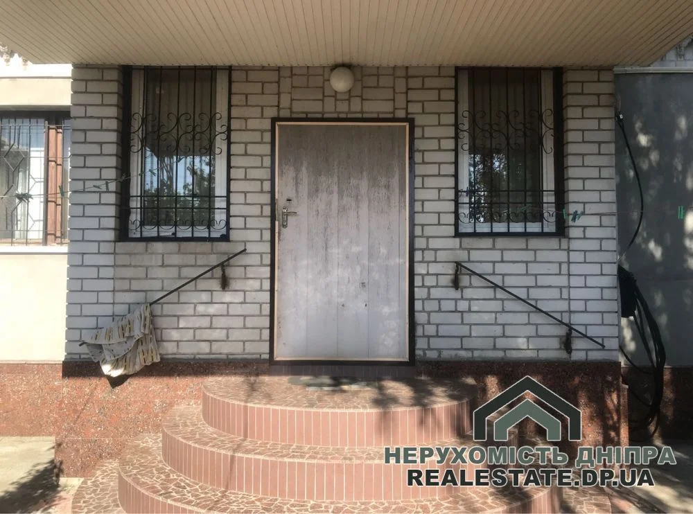 Продам дом 3к АНД район · 3