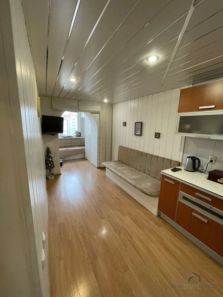 Квартира, 3‑комнатная, 92 м², новокодацкий район, Червоний камень, ул. Шодуарівская, 3 · 3