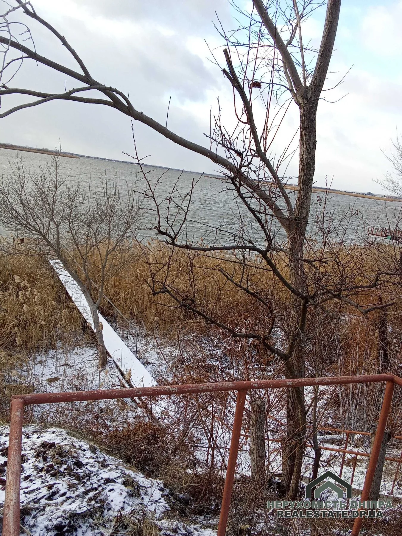 Продам дачу з власним берегом в Олександрівці · 3