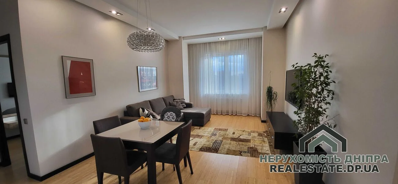 Продам 3х комнатную квартиру 87 м²  в ЖК Феодосийский по улице Гусенка 17 в Нагорном районе