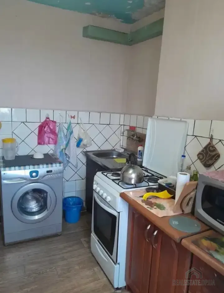 3‑комнатная квартира, г. Днепр, Новокодацкий (Ленинский) район, ул. Коробова, 14 · 4