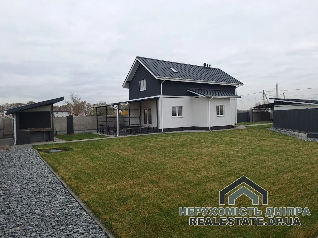 Продам будинок новобудова, 3 кімнати 168 м² смт Слобожанське