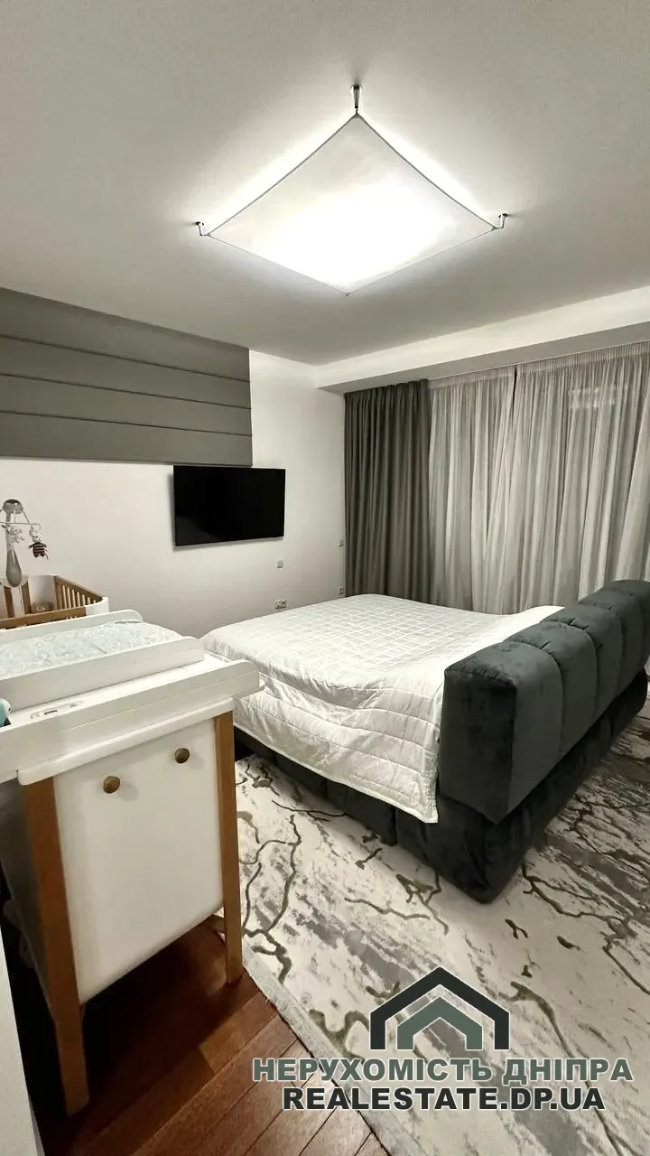 Продам 3к квартиру 242 м² в ЖК Амфітеатр