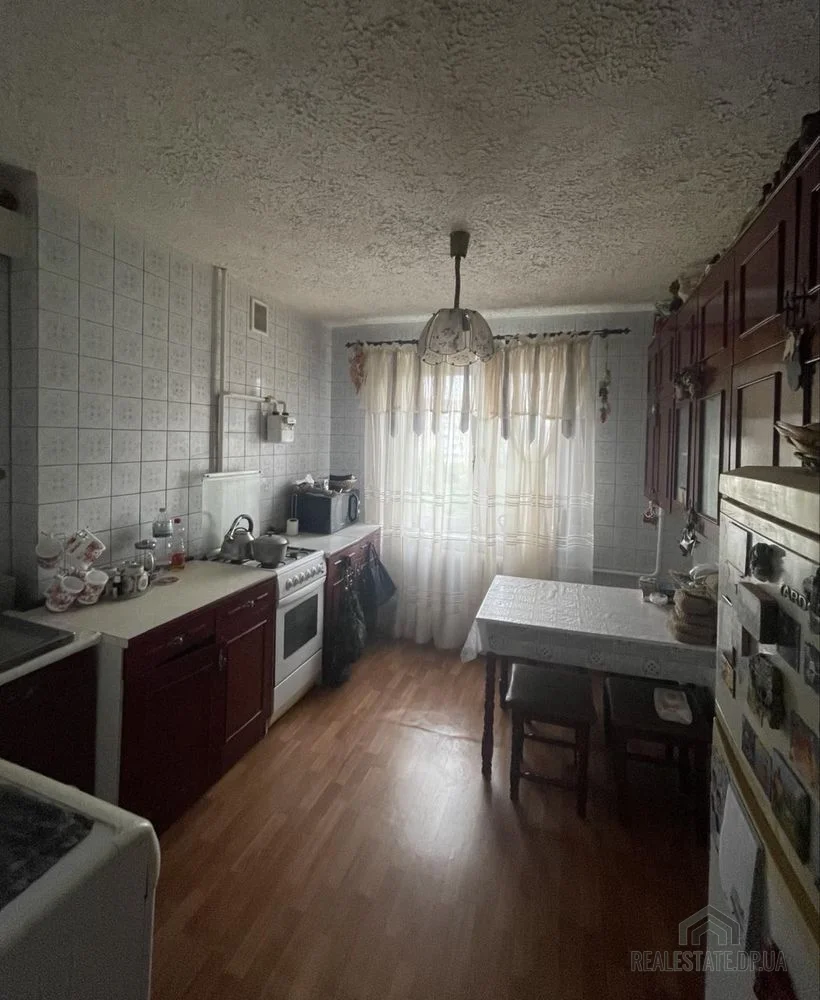 Квартира, 4‑кімнатна, вул. Велика Діївська 32, Новокодацький район, Дніпро