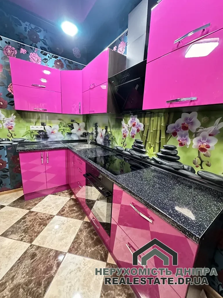 Продам 2к квартиру 47 м² ЖК Молодіжний Каменський Бєляєва вул. 8 корп. 1 · 2