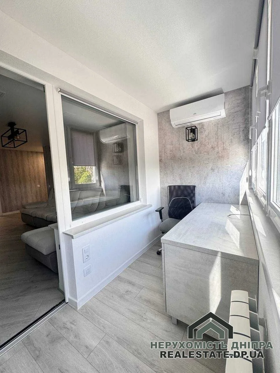 Продам квартиру в Дніпрі на жм Покровський 4 кімнати, 95 м² з ремонтом · 3