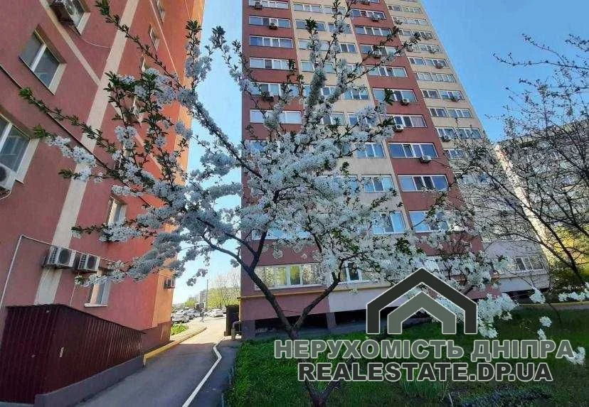 Продам 2к квартиру 74 м² ЖК Рубіновий, вул. Велика Діївська 24-а, на ж/м Червоний Камінь
