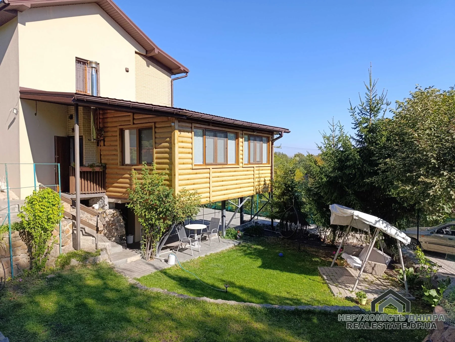 Продам будинок 5 кімнат 100 м² на масиві Перемога, ділянка 10 соток