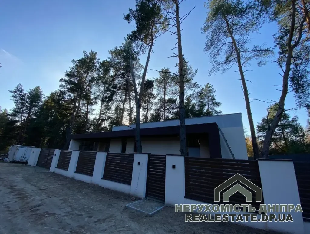 Продам будинок 145 м², ділянка 15 соток у котеджному містечку "Сосновий берег"