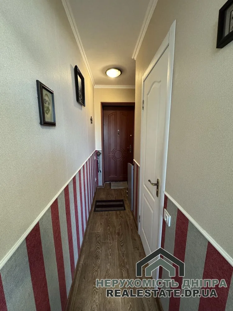 Продам 1к квартиру з ремонтом 30 м² ж/м Червоний камінь вул. Коробова 5 · 3